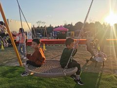 -季高兔窝窝亲子园(上海薰衣草公园店)