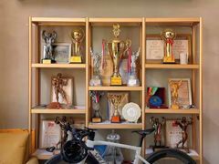 -岩顶健身(玄武店)