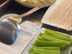 -谭家山河村铁锅炖&东北烧烤(交大店)