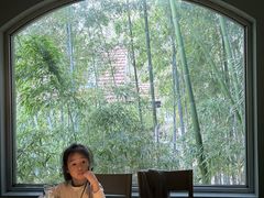 -穹六人间 people 6(岳阳路店)