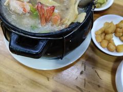 -皮蛋弟砂锅店(总店)