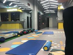 -CXFIT 陈徐健身工作室(凯旋店)