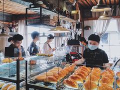 面包甜点陈列柜-仙峰天然面包(迎宾路店)
