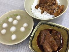 卤肉饭-圆宝台湾小吃(迎津街店)
