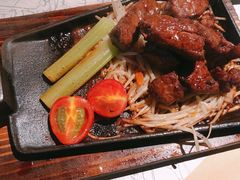 铁锄牛排-穹六人间 people 6(岳阳路店)