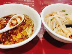 -双燕楼·手工馄饨·汤面小吃(世纪汇店)