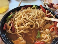 -满格嗦新疆椒麻鸡火锅.炒米粉(川大江安校区店)