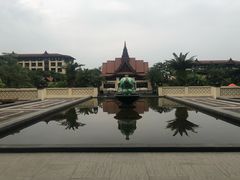 -西双版纳融创皇冠假日度假酒店