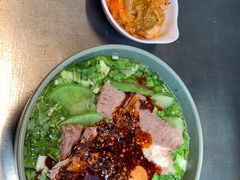 -臻老板牛肉面(光华路SOHO店)