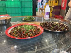 -江湖黑大兔(杨家坪店)