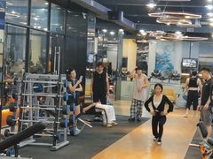 -豪逸健体(中骏广场店)