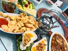 -崴海渔村(虹梅路店)