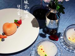 -弦月窗LUNETTE BY AMANDA(复兴路店)