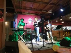 -Naughty Nuri’s Phuket