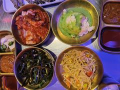 -釜山火炉·海鲜烤肉(紫藤路店)