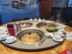 -山里屯铁锅炖·东北菜(康桥店)