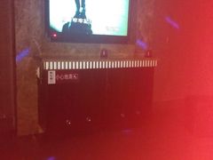 -欢乐迪KTV(南坪上海城店)