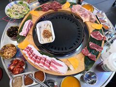 -玄希浪漫厨房·韩料烤肉(湖滨银泰in77店)