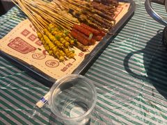 -老街烧烤大排档·地道湖北菜·龙虾馆(汉口火车站店)