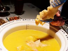 花胶鸡汤锅底-领鲜天下·焗海鲜·花胶鸡(天目里店)