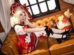 -米游妙妙屋cosplay换装自拍摄影体验馆