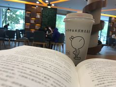 -上海工商外国语学院图书馆