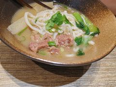 港式牛腩面-面乙新派手擀面(大悦城店)