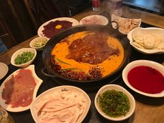 -纸盐河码头火锅(十八梯店)