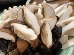 -潮汕牛肉火锅