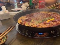 -黄潇洒老火锅(九眼桥宏济巷店)