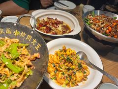-费大厨辣椒炒肉(万家丽一店)