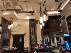 大堂-仁虎老火锅(黄泥磅店)