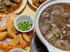 -老东风菜馆·羊肉火锅·海鲜·砂锅粥