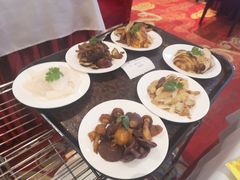 -天宜隆蘑菇宴火锅(石景山旗舰店)