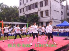 学校商品交易会开幕式-广东省外语艺术职业学院(龙洞校区)