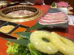 -喜牛烧肉酒场·黑金店(威高广场店)