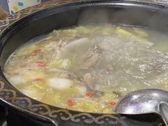 正宗高原松茸牛肉汤锅-八美镇邛崃土地坡饭店