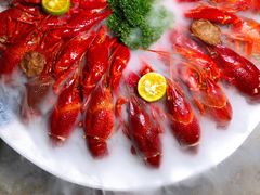 -沪小胖小龙虾(淮海中路旗舰店)