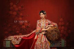 -乐派诗婚纱摄影