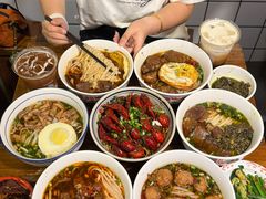 -矮子粉店1985·长沙米粉(湘春路店)