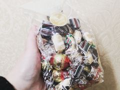 -VENCHI 闻绮(北京国贸商城店)