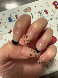 -Nail Me美甲美睫
