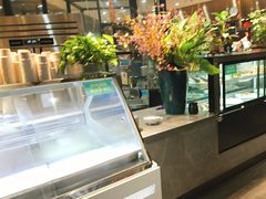 -遇上西雅图多融合海鲜自助餐厅(中房金谊广场店)
