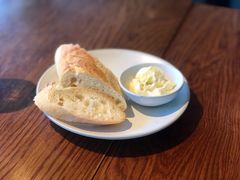 餐前面包-ROAST coffee & eatery