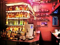 -TASTE ROOM Bar