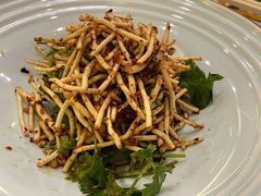 凉拌折耳根-贵州大厦贵州厅(樱花园西街店)