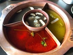 菌王奇香锅-滇釜火锅·能喝汤的火锅(车公庄店)