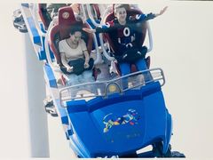 -七彩云南欢乐世界