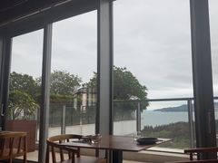 -瑰丽酒店·海吧·天际下午茶·现场DJ·天台酒吧