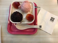 雪山草莓-满记甜品(金帝银泰城店)